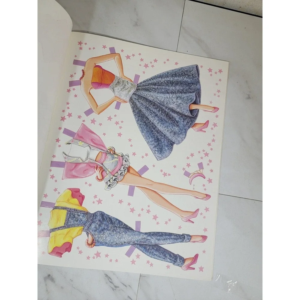 Vintage Barbie Deluxe Golden Paper‎ Doll Book 1991 Never Used 1690 Uncut